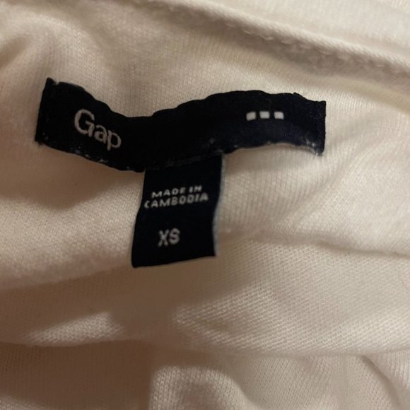 !!3 for $20!! Gap white strapless tank top - Picture 3 of 4